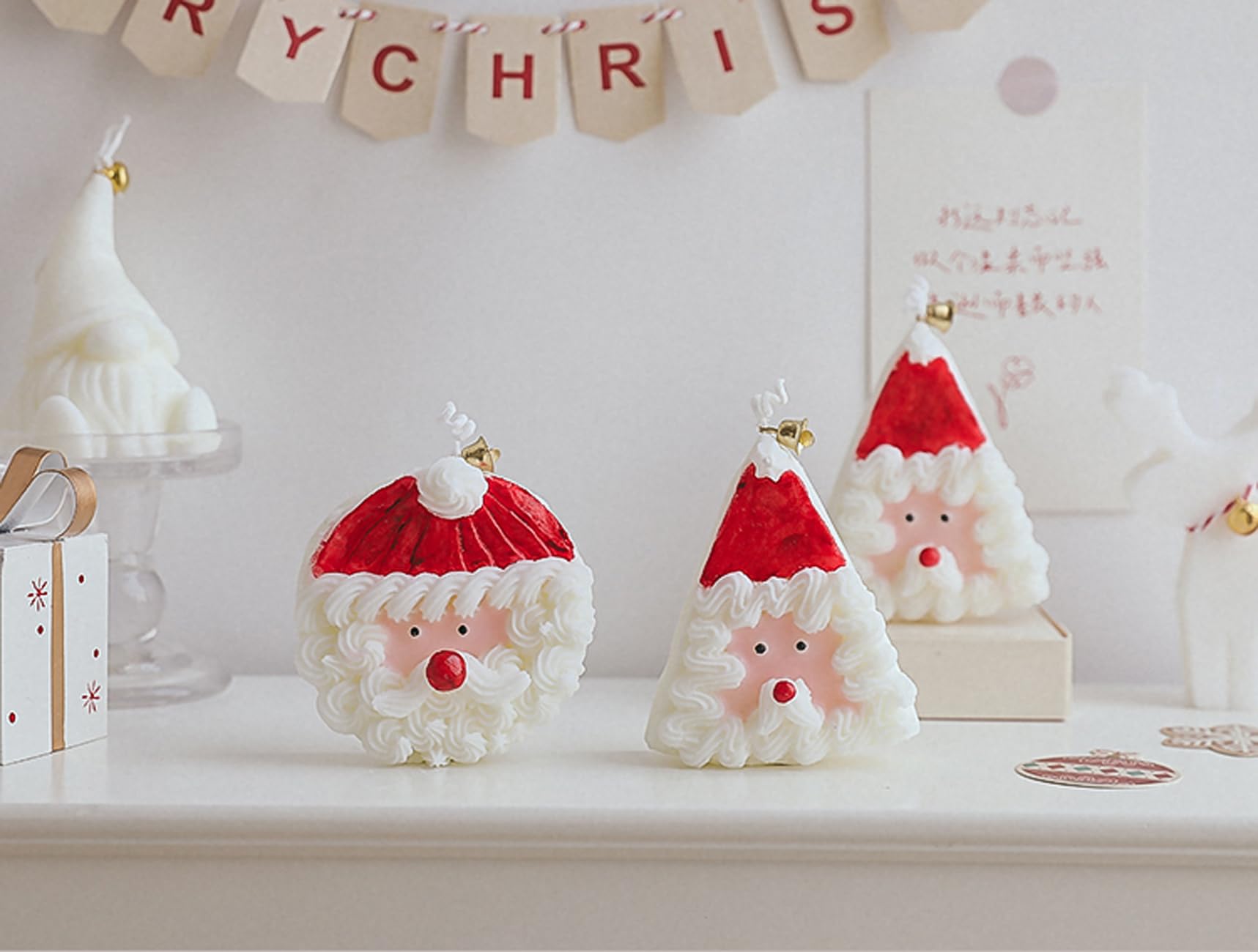 Christmas Cake Scented Candle,110G Handmade Aroma Soy Wax Santa Claus Decorative Candle T-shinAu supplements