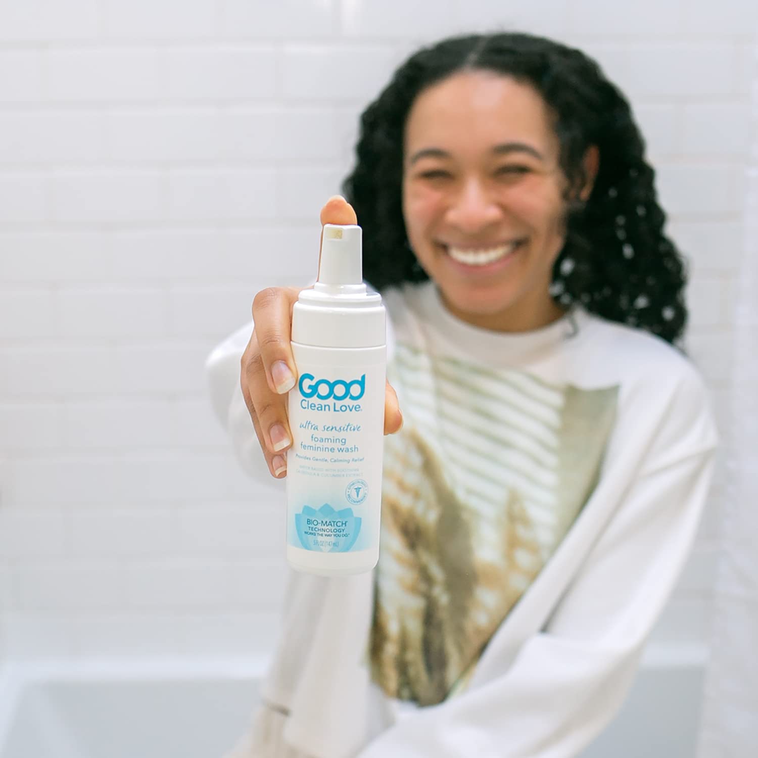 Good Clean Love Ultra Sensitive Foaming Feminine Wash, pH-Balanced Vaginal Soap for Women Good Clean LoveAu supplements