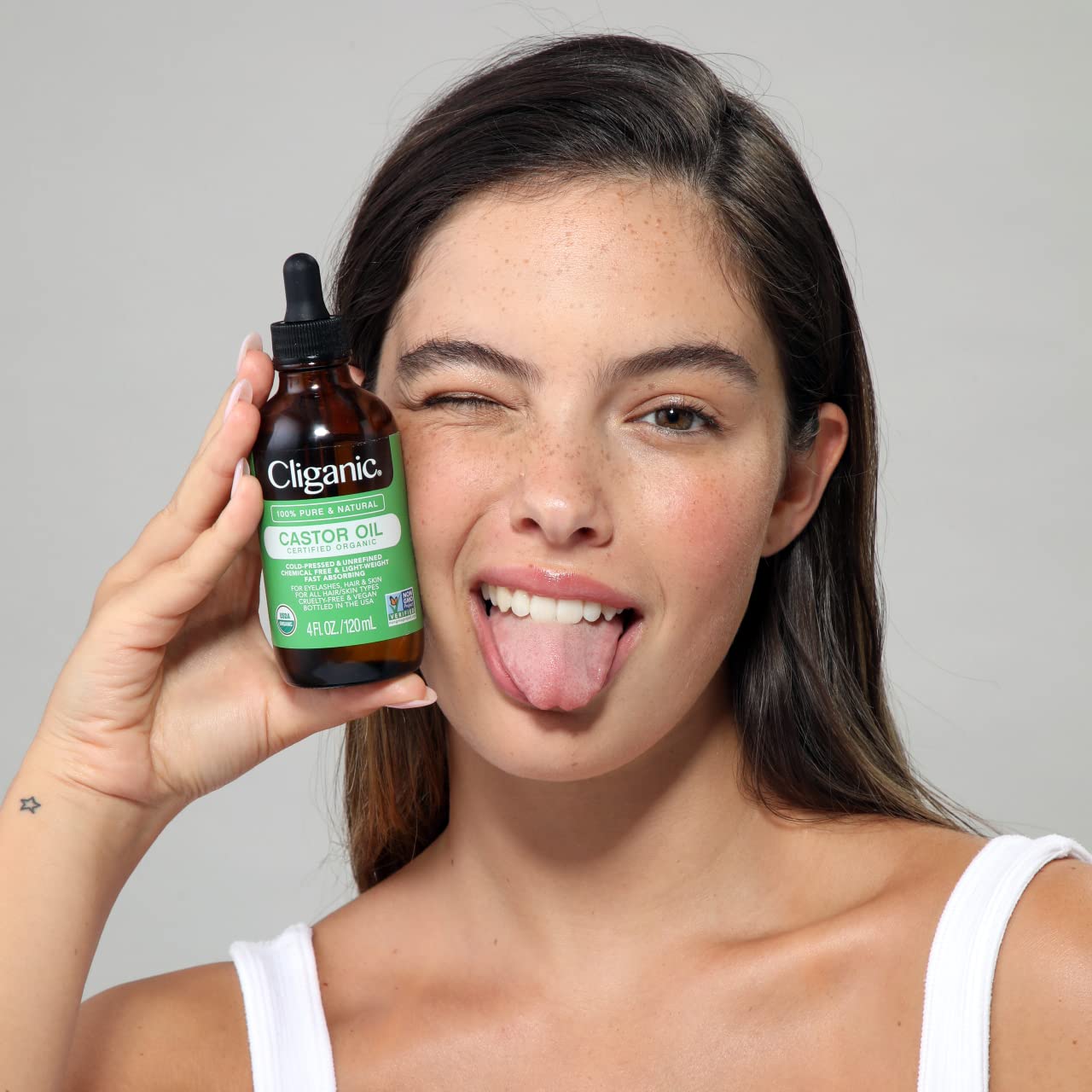 Cliganic Organic Castor Oil, 100% Pure (4oz with Eyelash Kit) - For Eyelashes, Eyebrows, Hair & Skin CliganicAu supplements