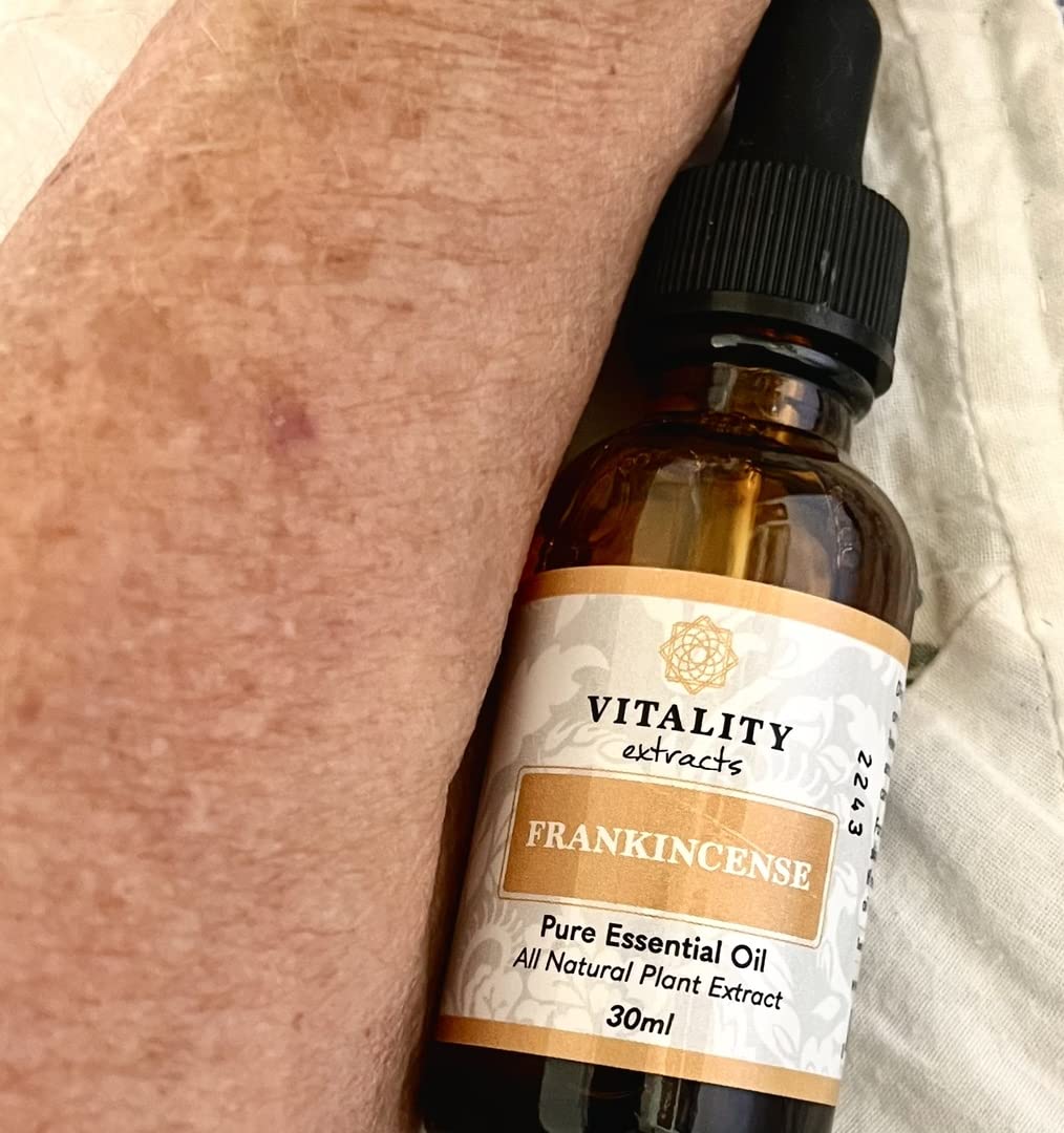 Vitality Extracts Frankincense Essential Oil - 30ml, Boswellia Serrata, Aromatherapy, Skin Care Vitality ExtractsAu supplements