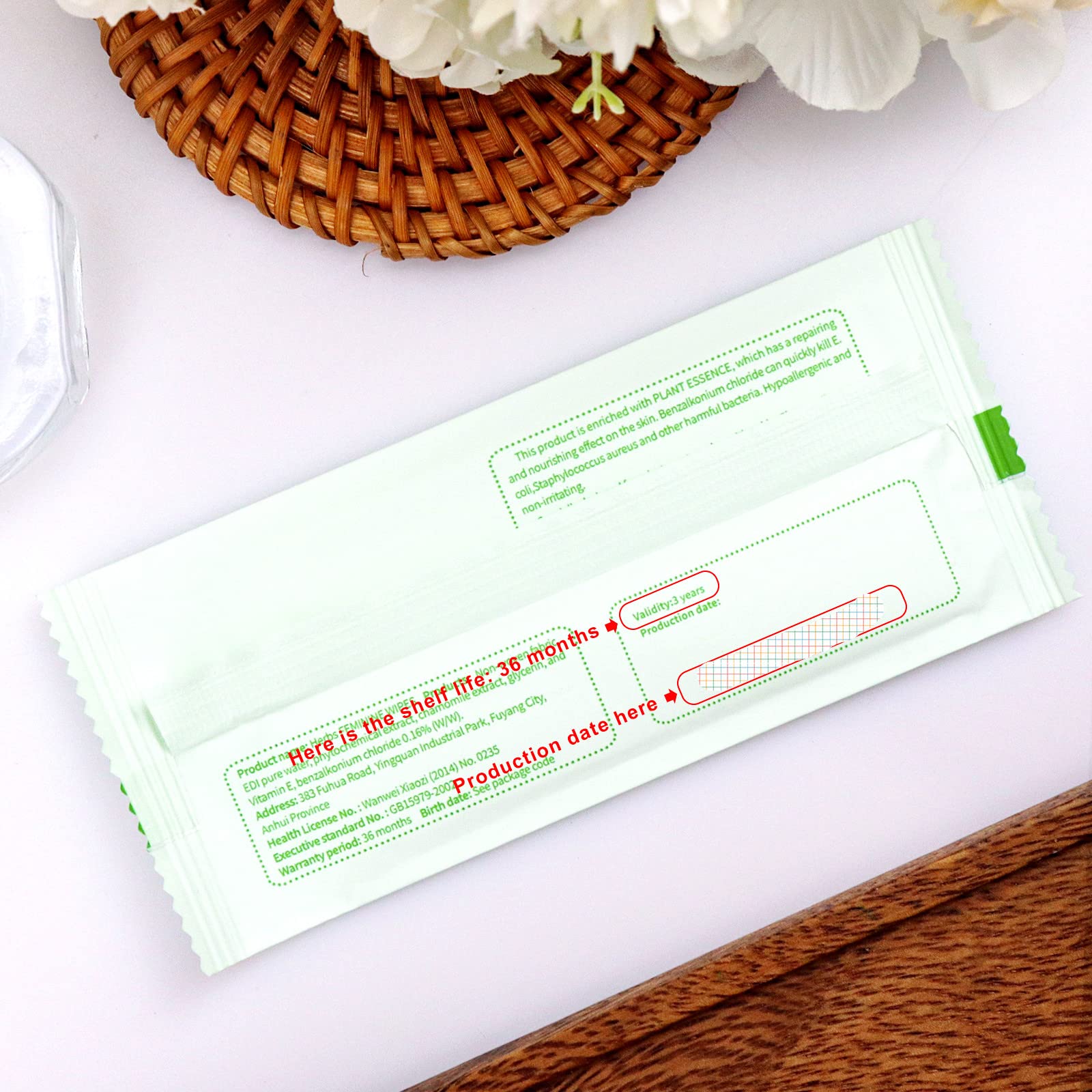 Hipruict Travel Feminine Hygiene Wipes,50 Count Intimate Wipes Feminine Care,Ph Balanced HipruictAu supplements