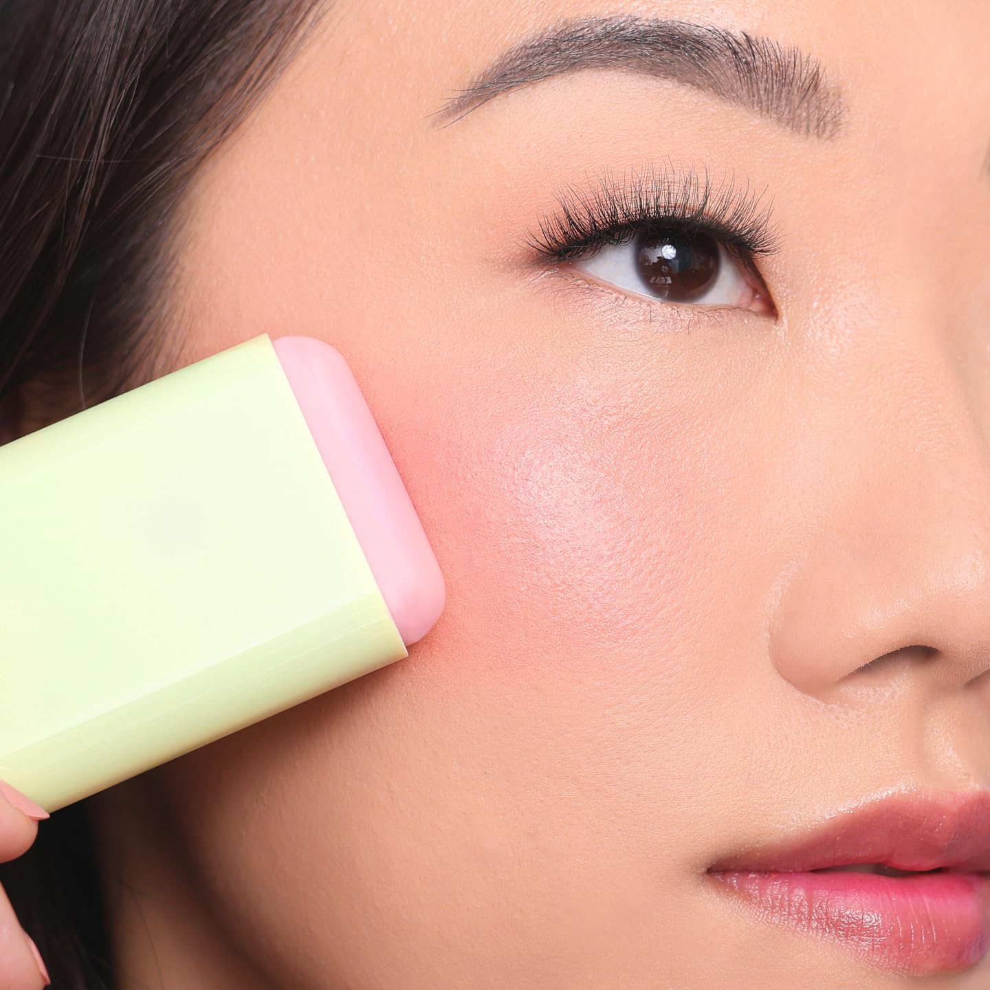 Pixi On-the-Glow Blush Stick in CheekTone, pH Reactive Hydrating Tinted Moisture Stick for Cheeks and Lips with Ginseng, Aloe Vera and Fruit Extracts, Twist-Up Design, Paraben-Free, 19g / 0.6 oz PixiAu supplements