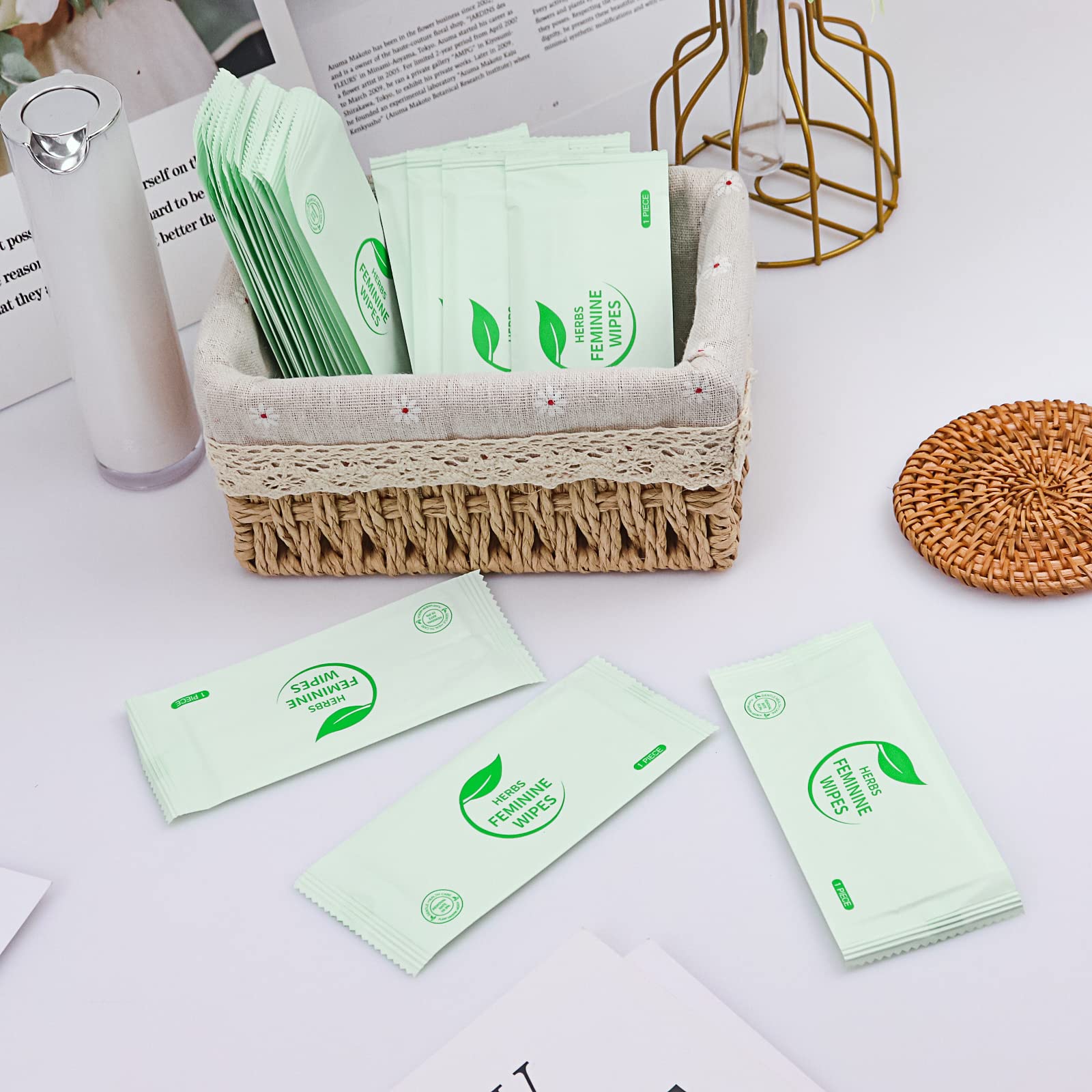 Hipruict Travel Feminine Hygiene Wipes,50 Count Intimate Wipes Feminine Care,Ph Balanced HipruictAu supplements