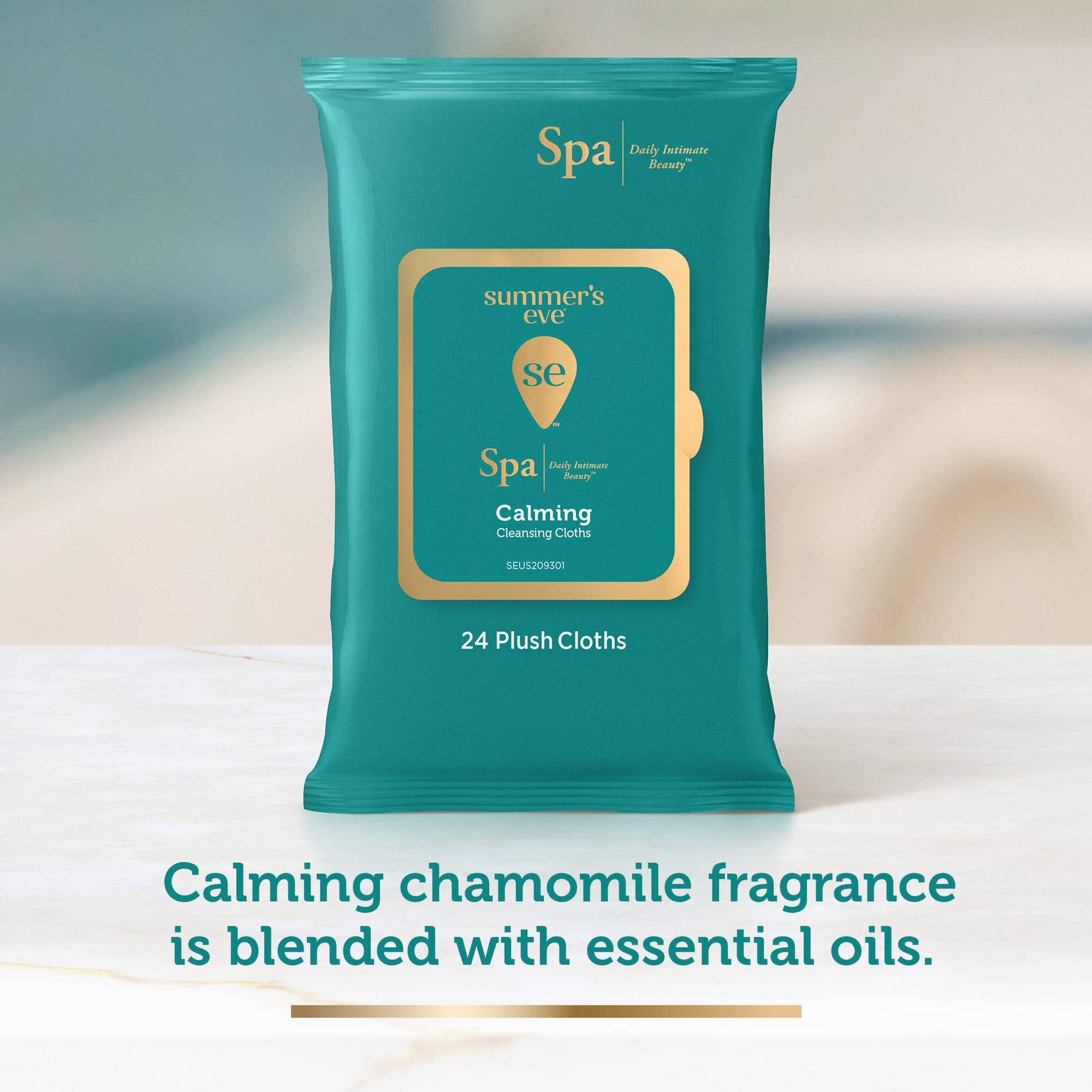 Summer's Eve Spa Calming Chamomile Feminine Wipes, 100% Plant Based*, pH balanced Plush Cloths Summer's EveAu supplements