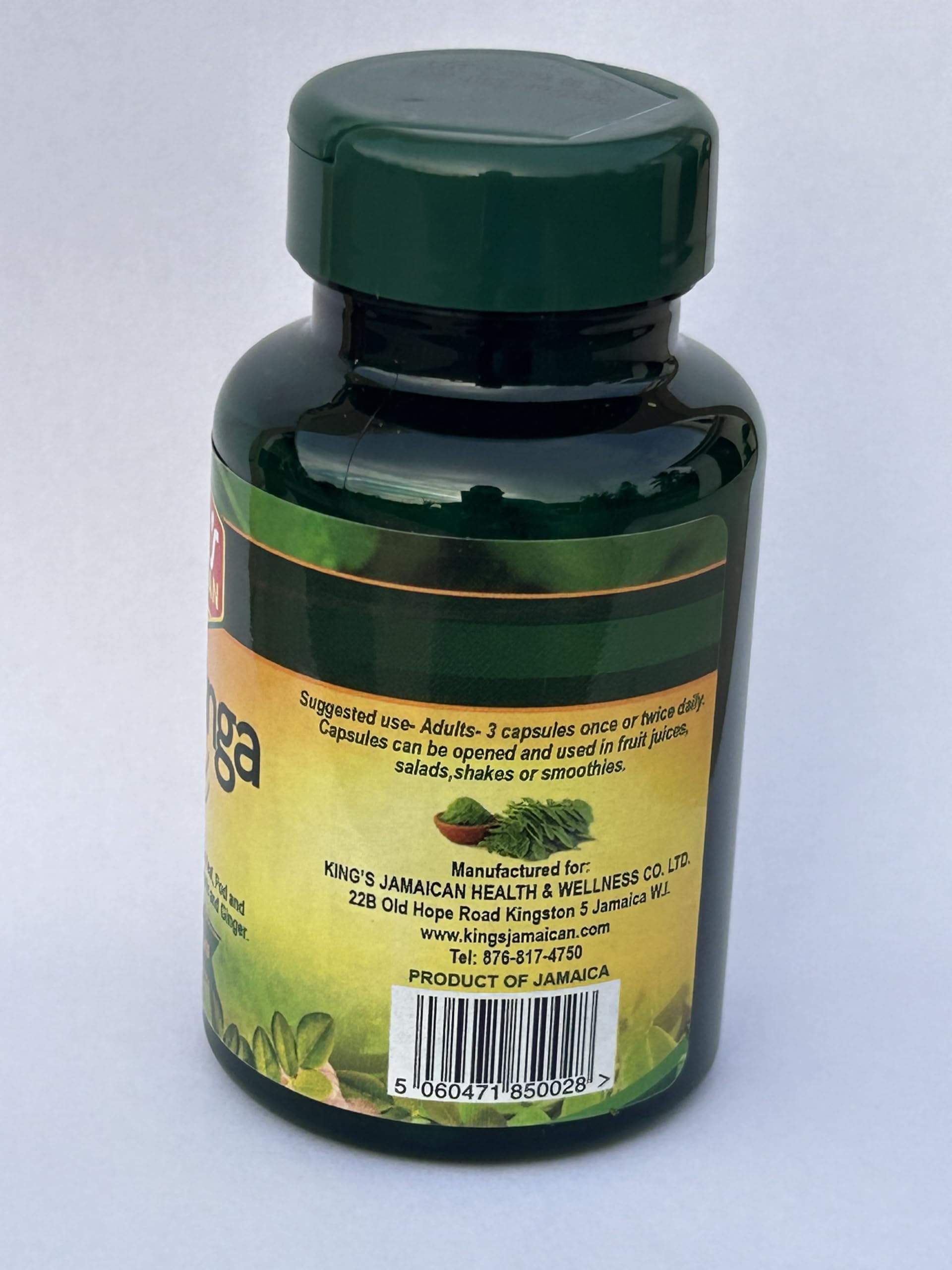 Jamaican Moringa Capsules – 100% Natural Ingredients – Made from Dried Moringa Leaves, Pods & Seeds – 90 Capsules, 500mg – with Turmeric & Ginger – Herbal Supplement, Nutrient-Rich – Easy to Swallow King's JamaicanAu supplements