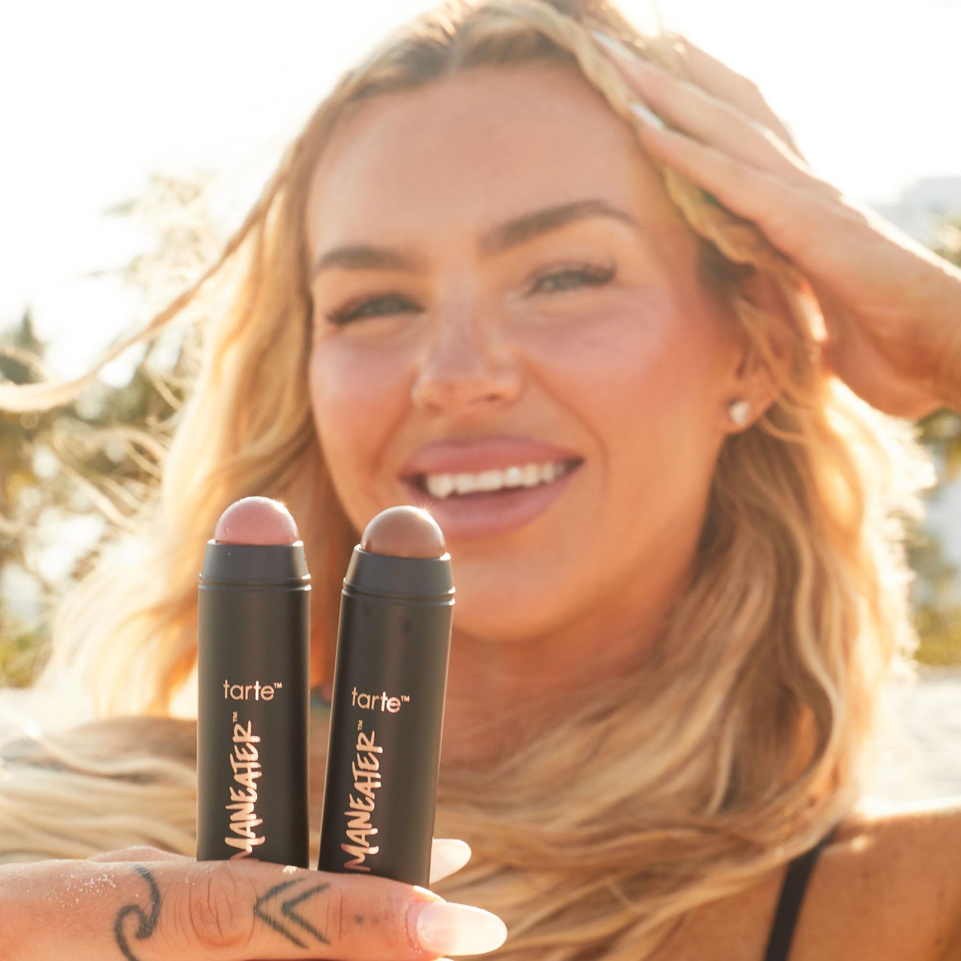 tarte maneater silk stick bronzer – Buildable Lightweight Cream Bronzer, Natural Matte Finish, Vegan & Cruelty-Free, full size, dusk tarteAu supplements