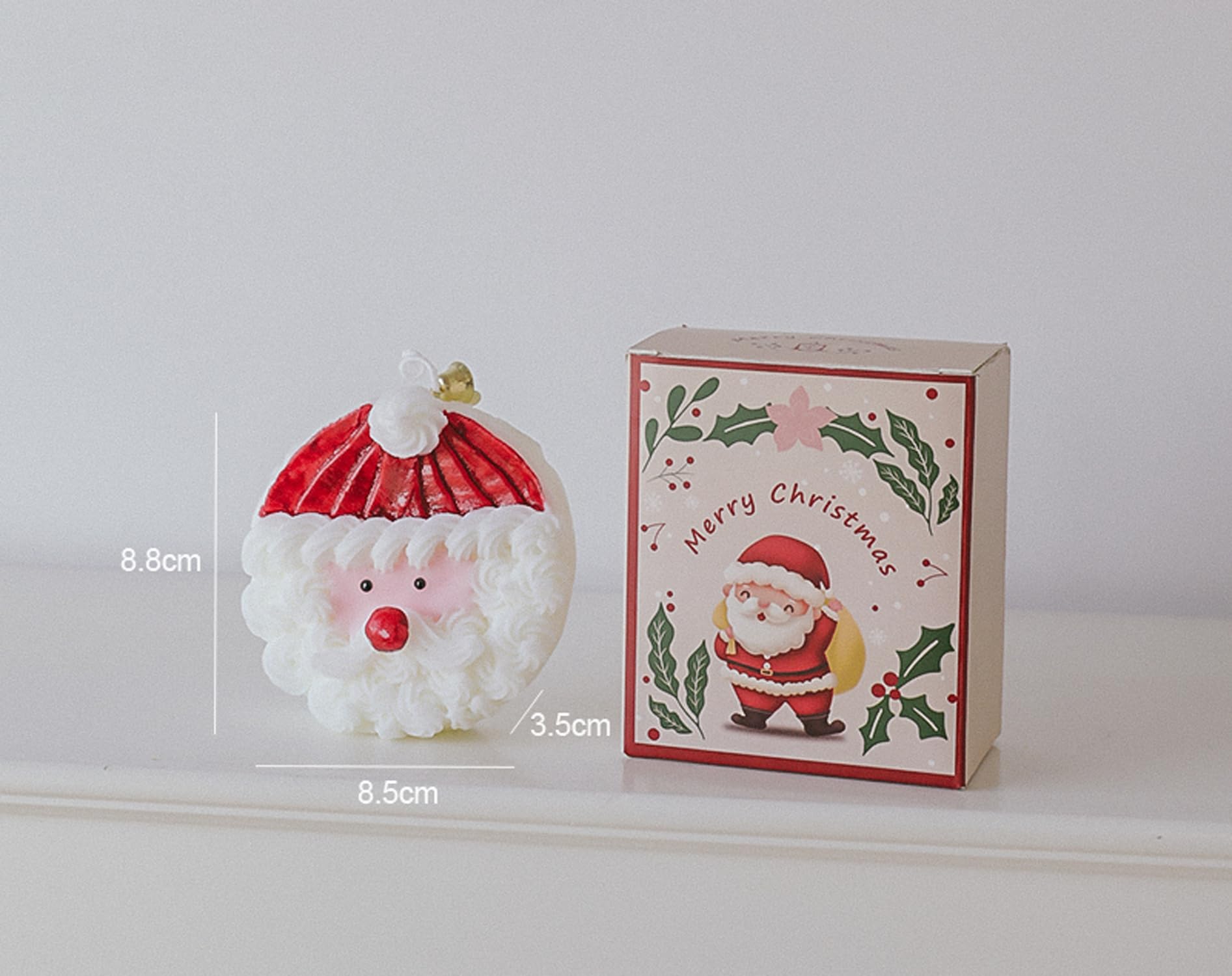 Christmas Cake Scented Candle,110G Handmade Aroma Soy Wax Santa Claus Decorative Candle T-shinAu supplements