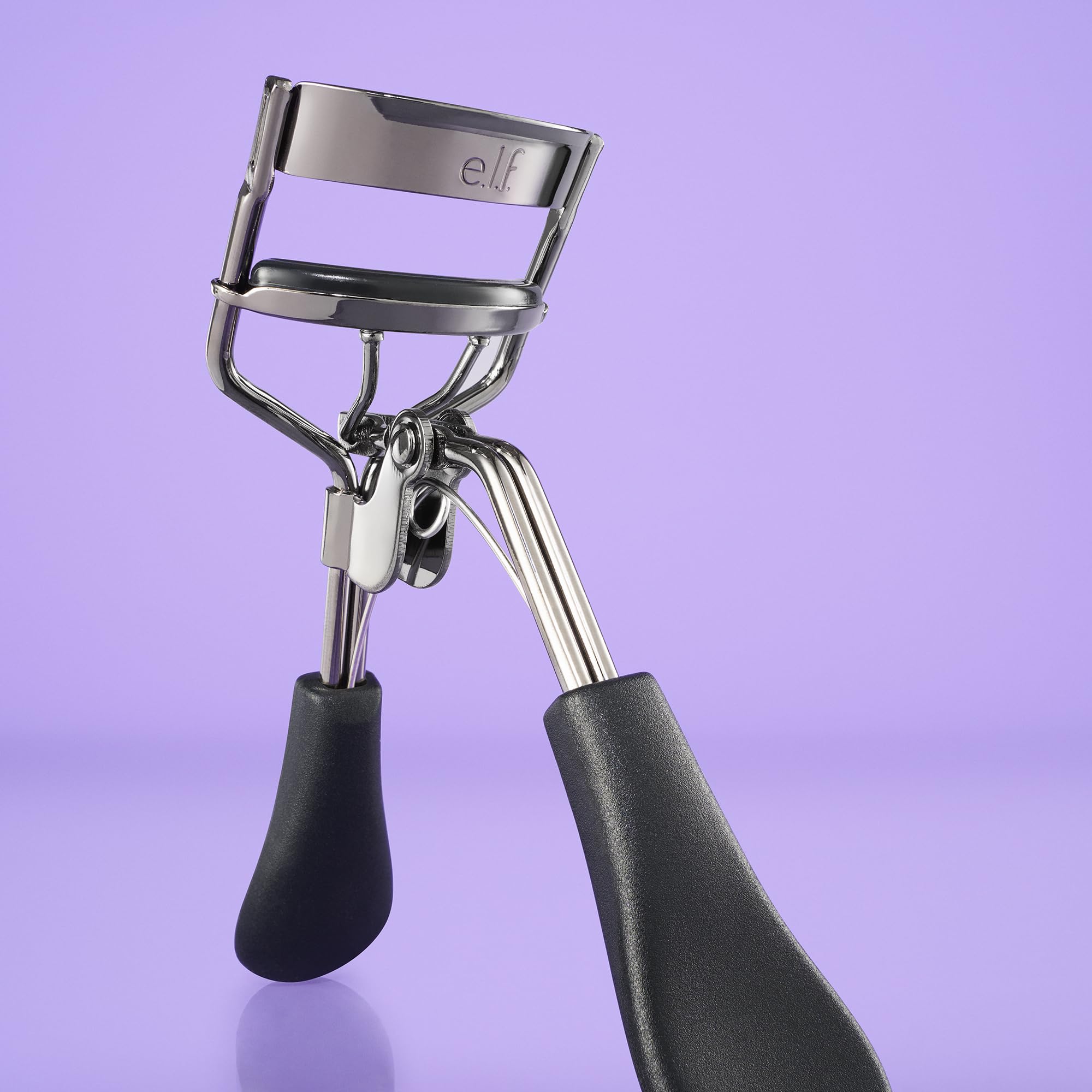 e.l.f. Pro Eyelash Curler, Strong, Contoured, Eye-Opening, Voluminous Lashes, Includes Additional Rubber Replacement Pad, Silver e.l.f.Au supplements