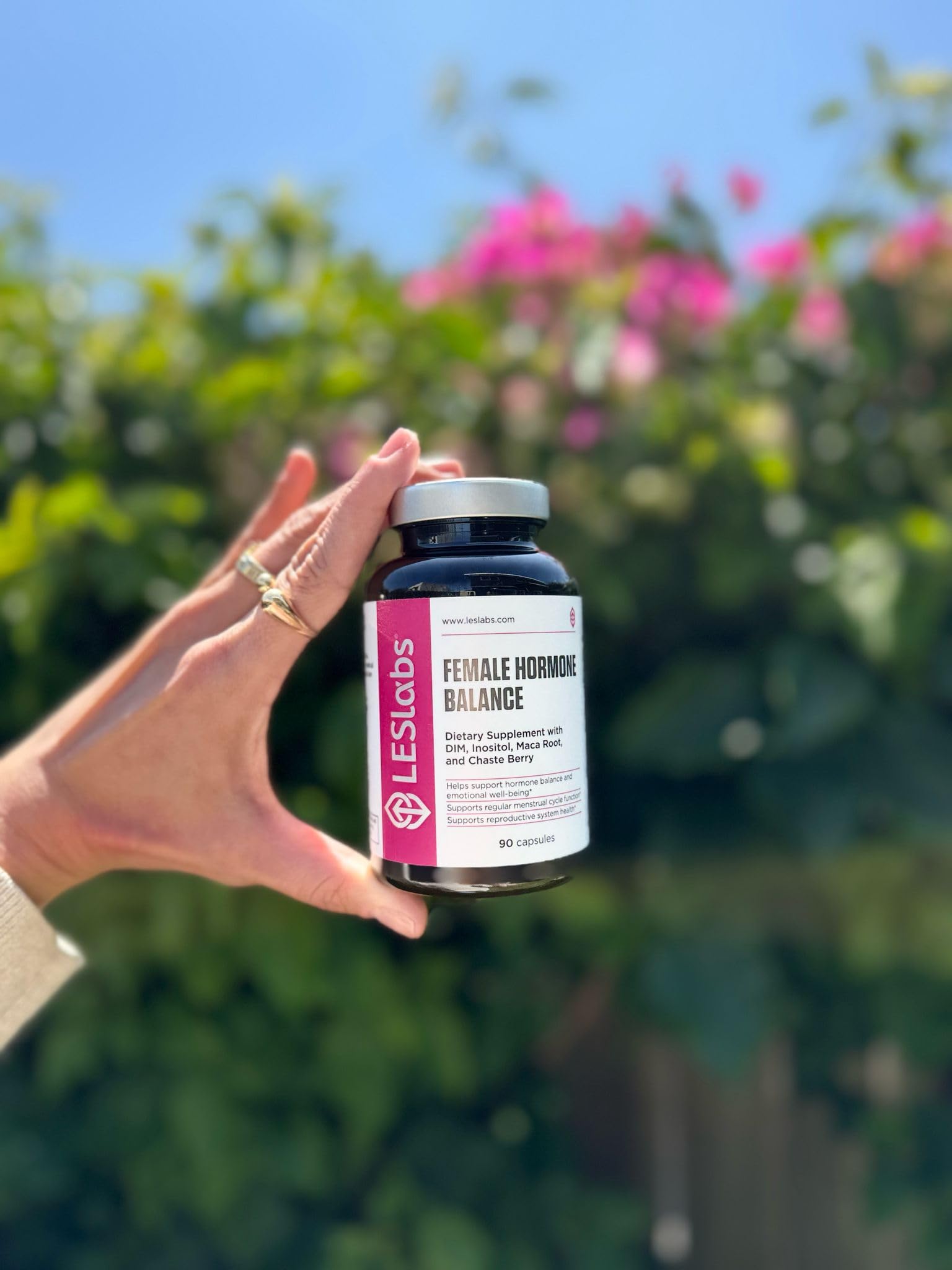 LES Labs Female Hormone Balance Supplement – Hormone Support for Women with Inositol, DIM, Vitex, Chaste Tree, Vitamin B6 & Folate – Menstrual Cycle & Fertility Support – 90 Capsules – Non-GMO LES LabsAu supplements