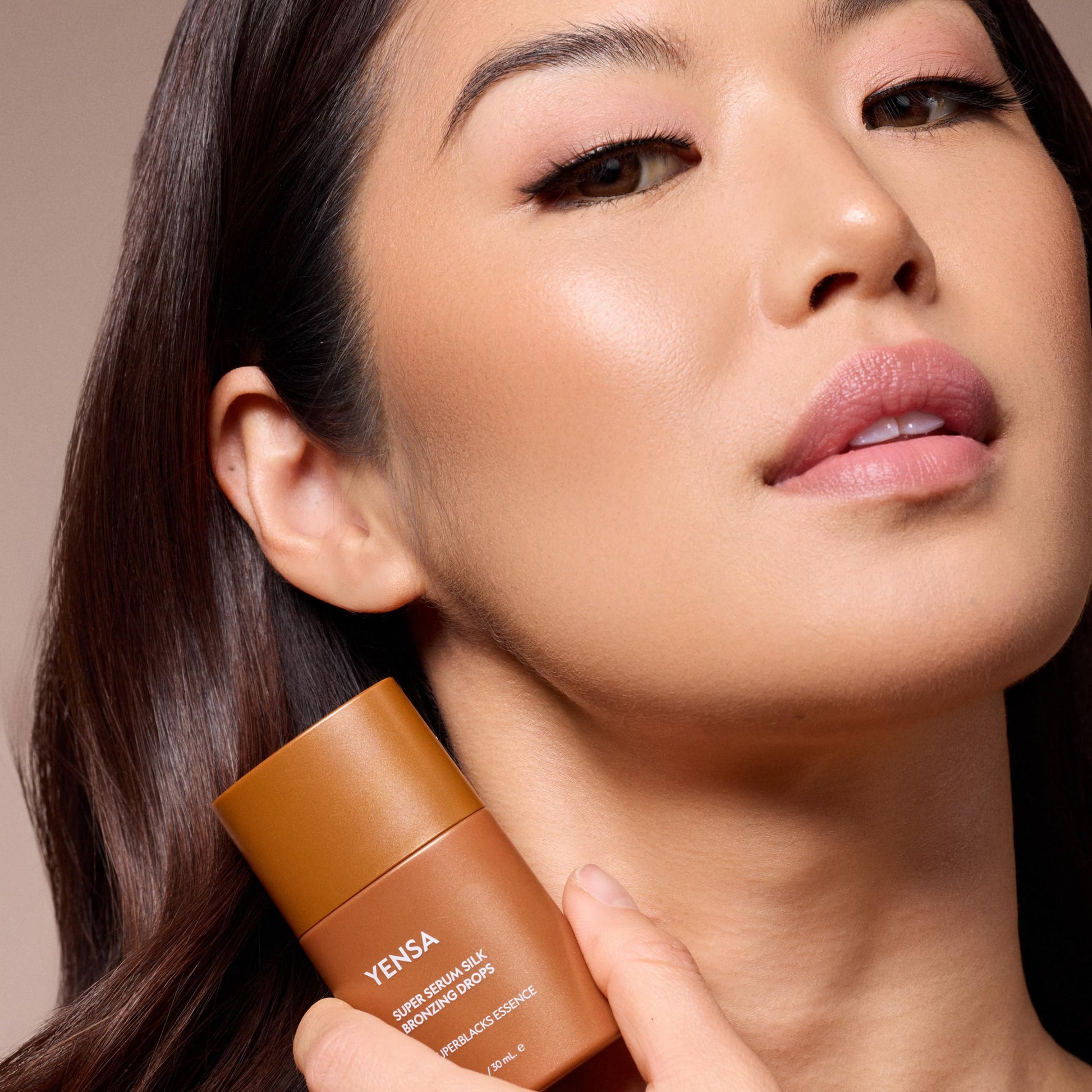 YENSA Super Serum Silk Bronzing Drops for Face - Liquid Bronzer Drops Enriched with Bakuchiol, Ferulic Acid & Super Oils - Hydrates & Nourishes with a Subtle Shimmer Finish - Universal Shade (1 Fl oz) YENSAAu supplements