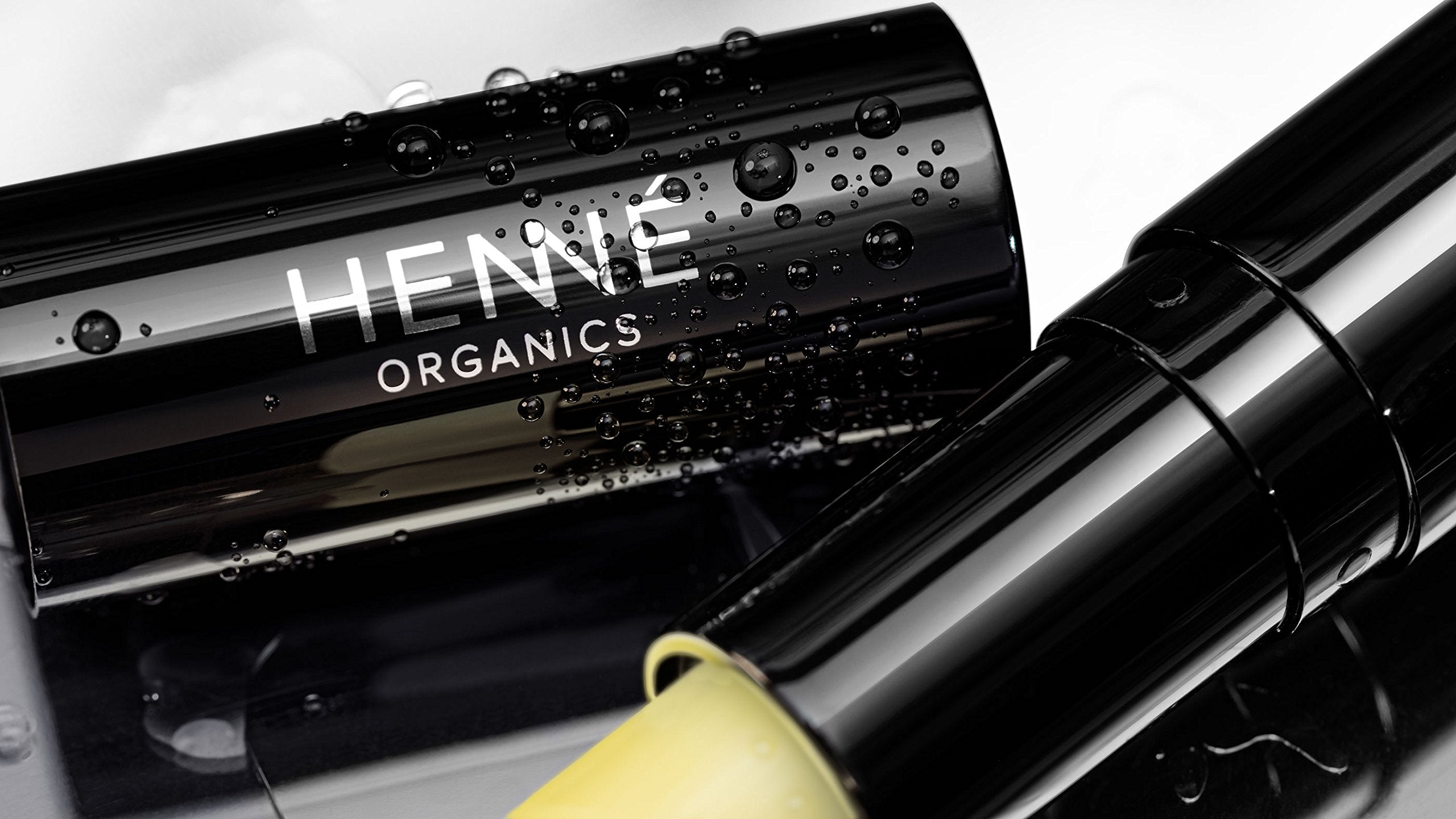 Henné Organics Luxury Lip Balm V2 - Natural and Organic Moisturizer - 0.15 Ounce Stick HennÃ OrganicsAu supplements