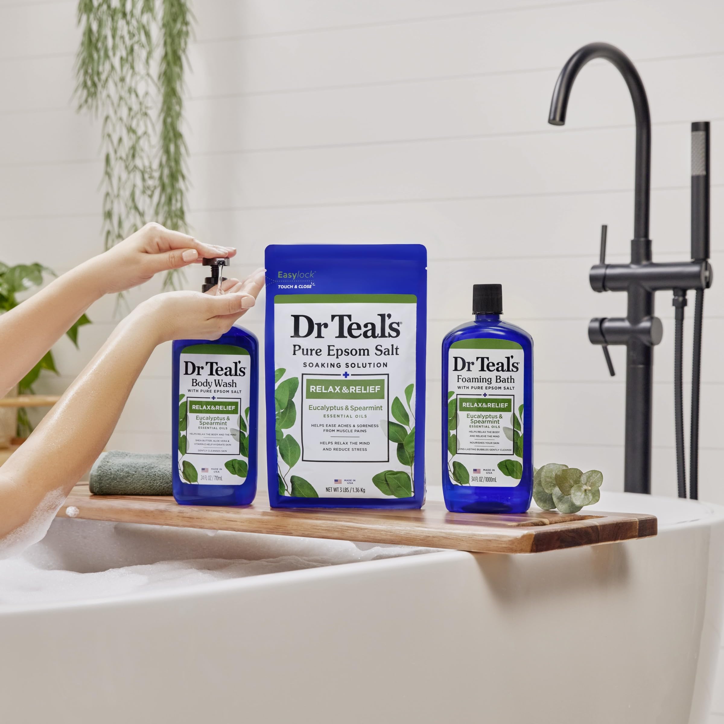 Dr Teal's Foaming Bath with Pure Epsom Salt, Relax & Relief with Eucalyptus & Spearmint Dr Teal'sAu supplements