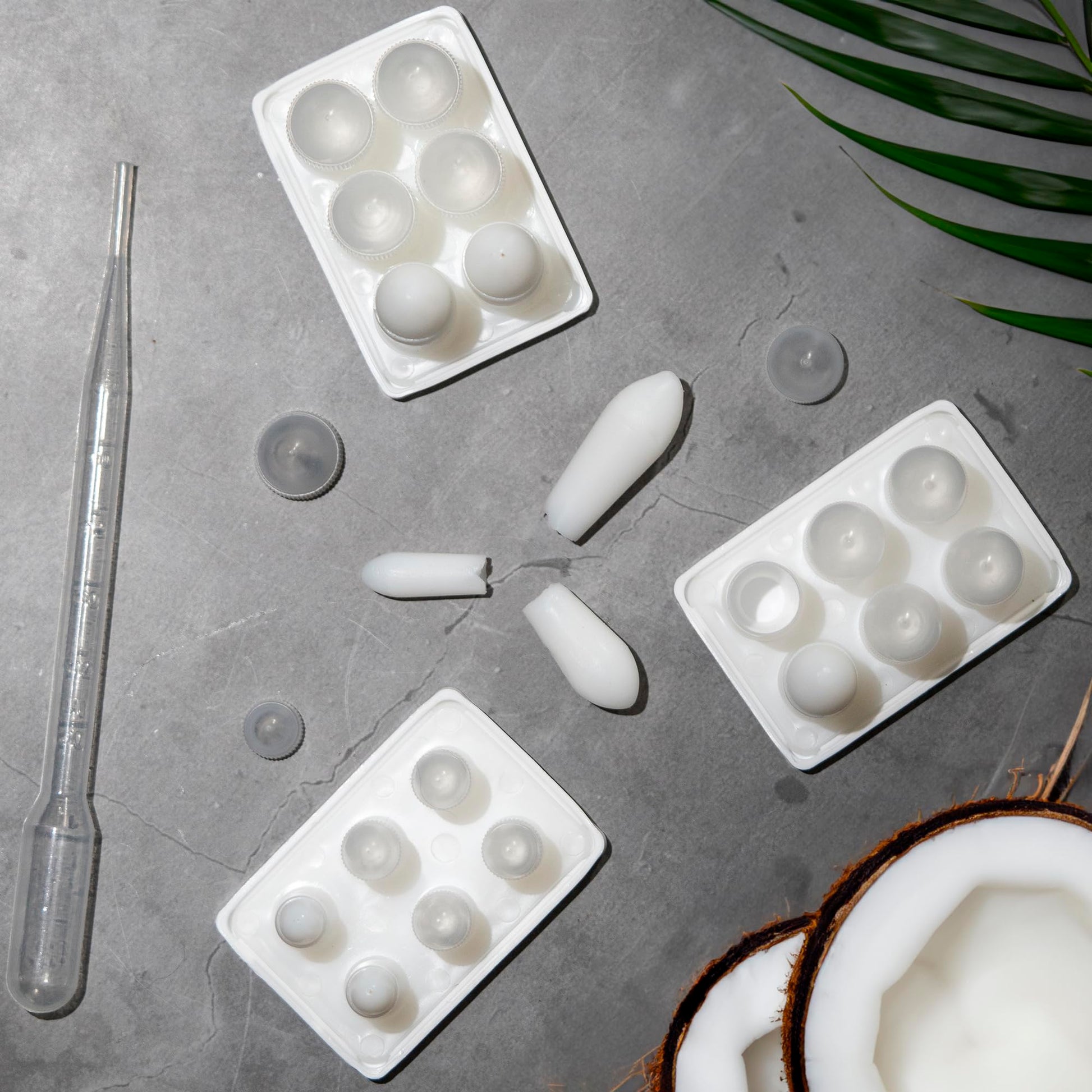Suppository Molds Kit - Made in France, 3 Sizes (1ml, 2ml, 3ml), Reusable Suppositories Mold - 4 Trays HoxycomAu supplements