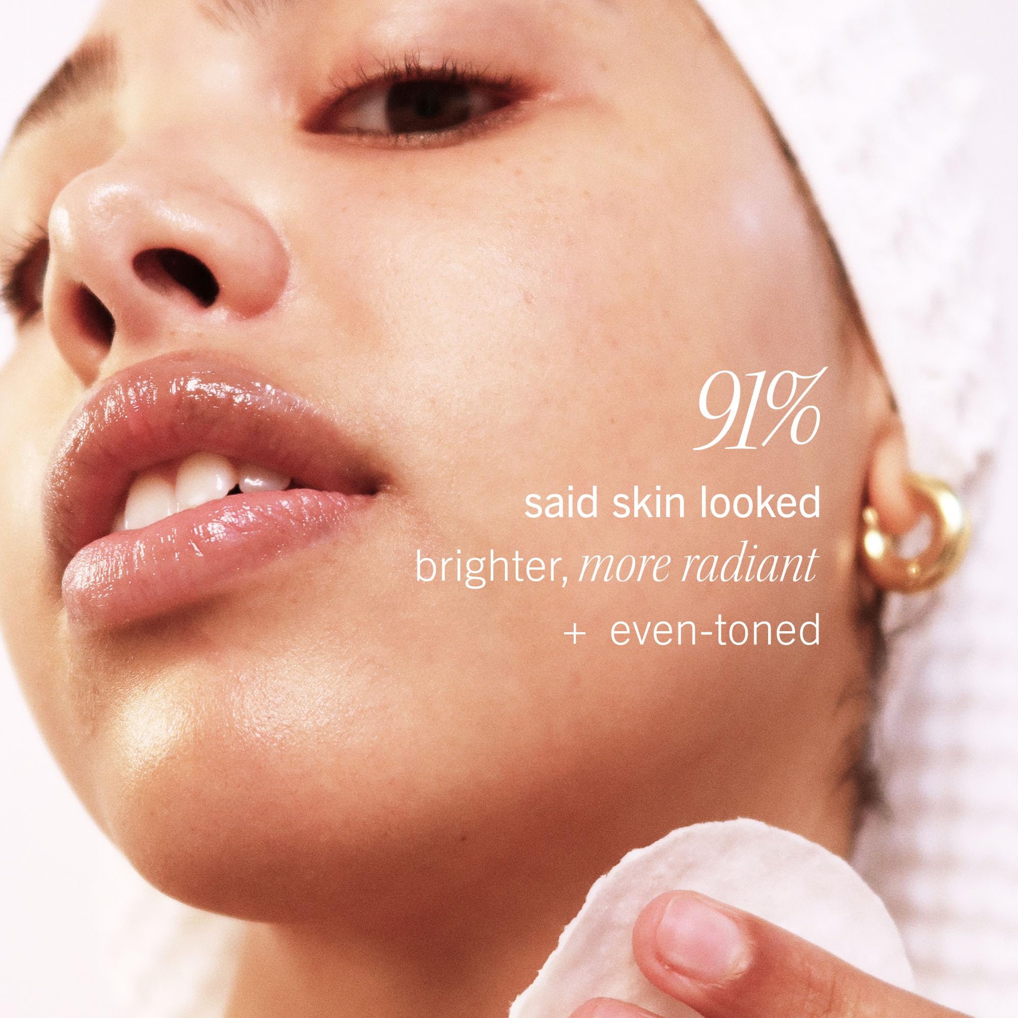 First Aid Beauty - Facial Radiance Pads with Glycolic & Lactic Acids, Daily Exfoliating Pads with AHA, Visibly Smaller Pores, Help Tone & Brighten Skin, One-Step Makeup Prep, Compostable, 28 First Aid BeautyAu supplements