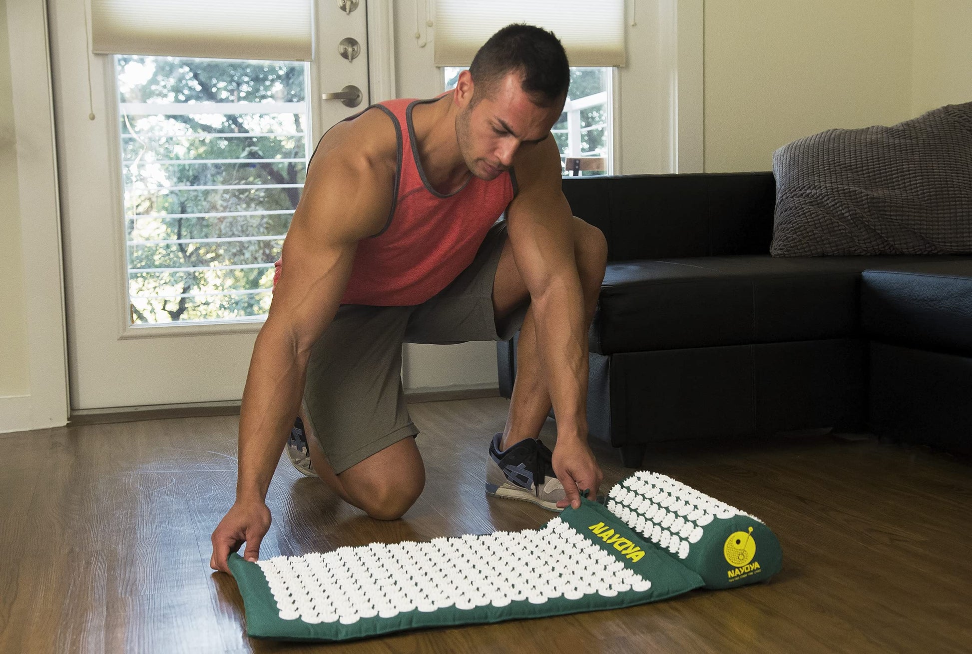 NAYOYA Neck and Back Pain Relief - Acupressure Mat and Neck Pillow Set - Relieves Stress and Sciatic Pain NAYOYAAu supplements