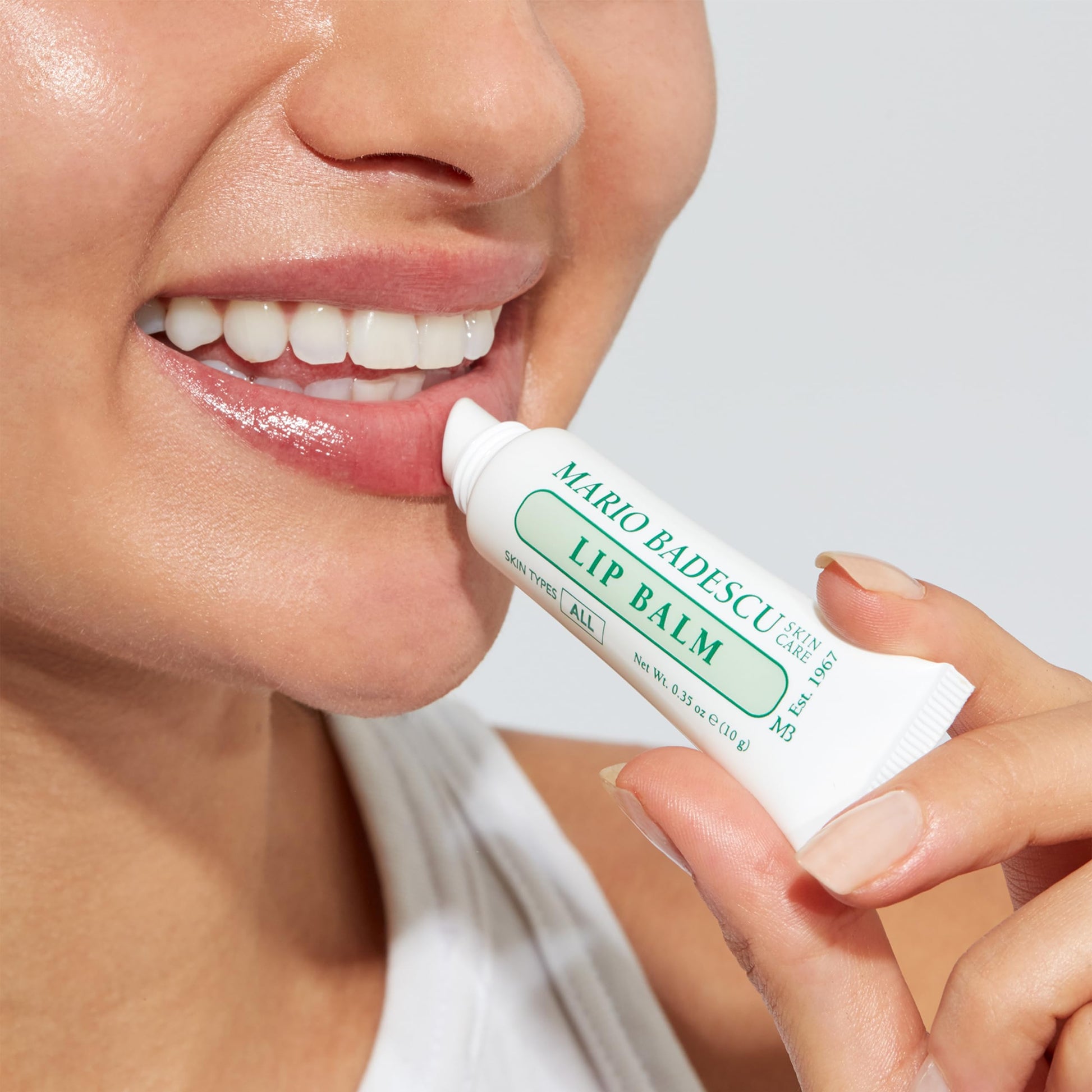 Mario Badescu Moisturizing Original Lip Balm for Dry Cracked Lips, Infused with Coconut Oil and Shea Butter, Ultra-Nourishing Lip Care Moisturizer for Soft, Smooth and Supple Lips, 0.35 Oz Mario BadescuAu supplements