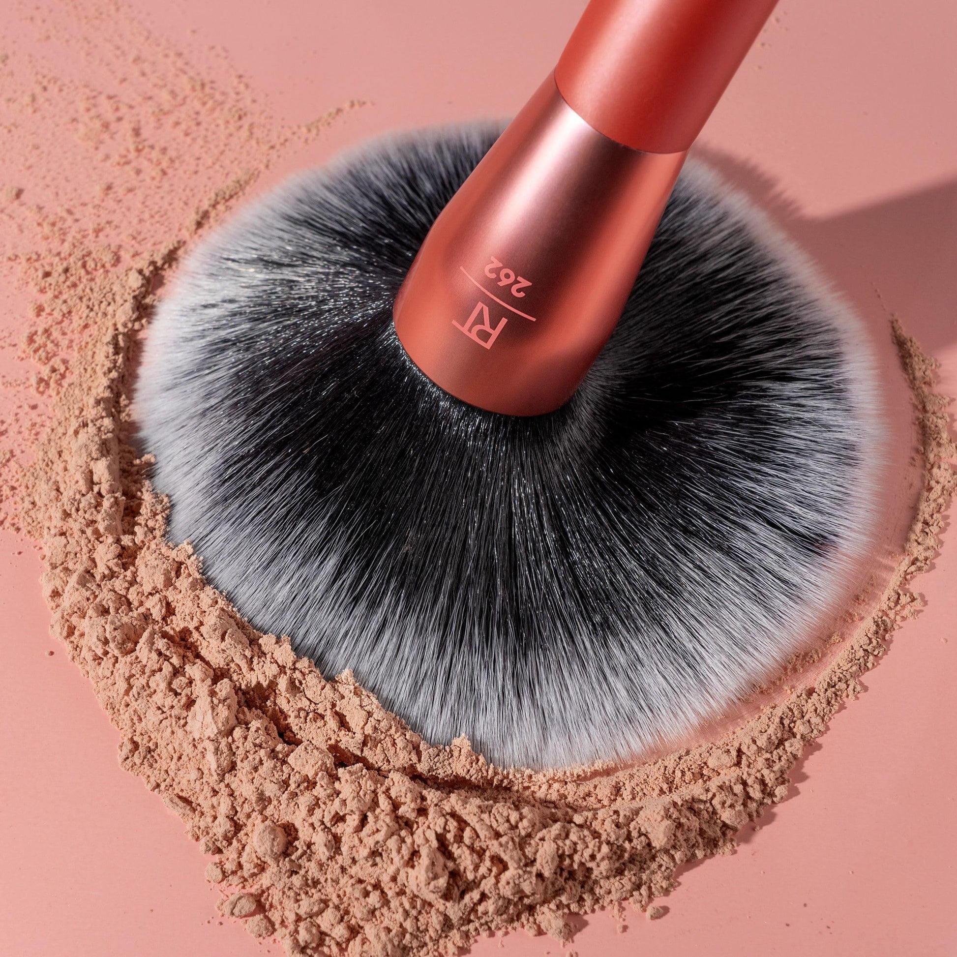 Real Techniques Extra Big Powder Brush, Large Makeup Brush For Powder, Fluffy Head For All-Over Setting, XL Oversized Brush For Quick Application, Cruelty-Free, Synthetic Bristles, 1 Count Real TechniquesAu supplements
