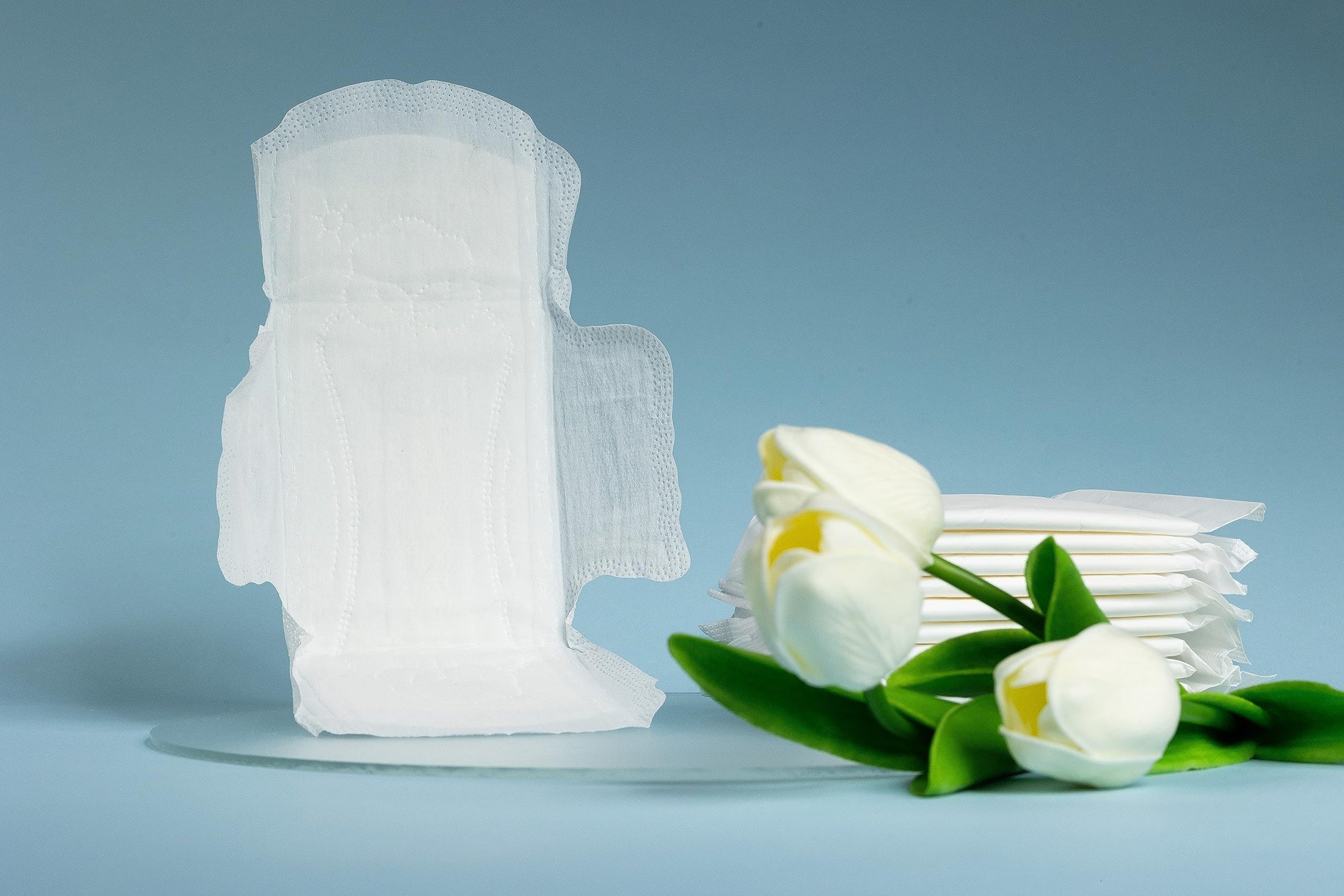 WHITE EVE Sanitary Pad Ultra Thin Sanitary Pads for Women with Fast Absorption and Leak Guard WHITE EVEAu supplements