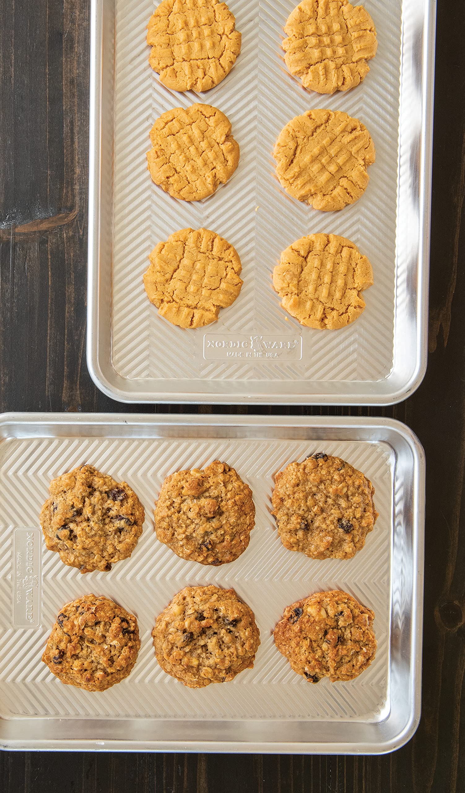 Nordic Ware Prism Baking Quarter Sheet, Natural Nordic WareAu supplements
