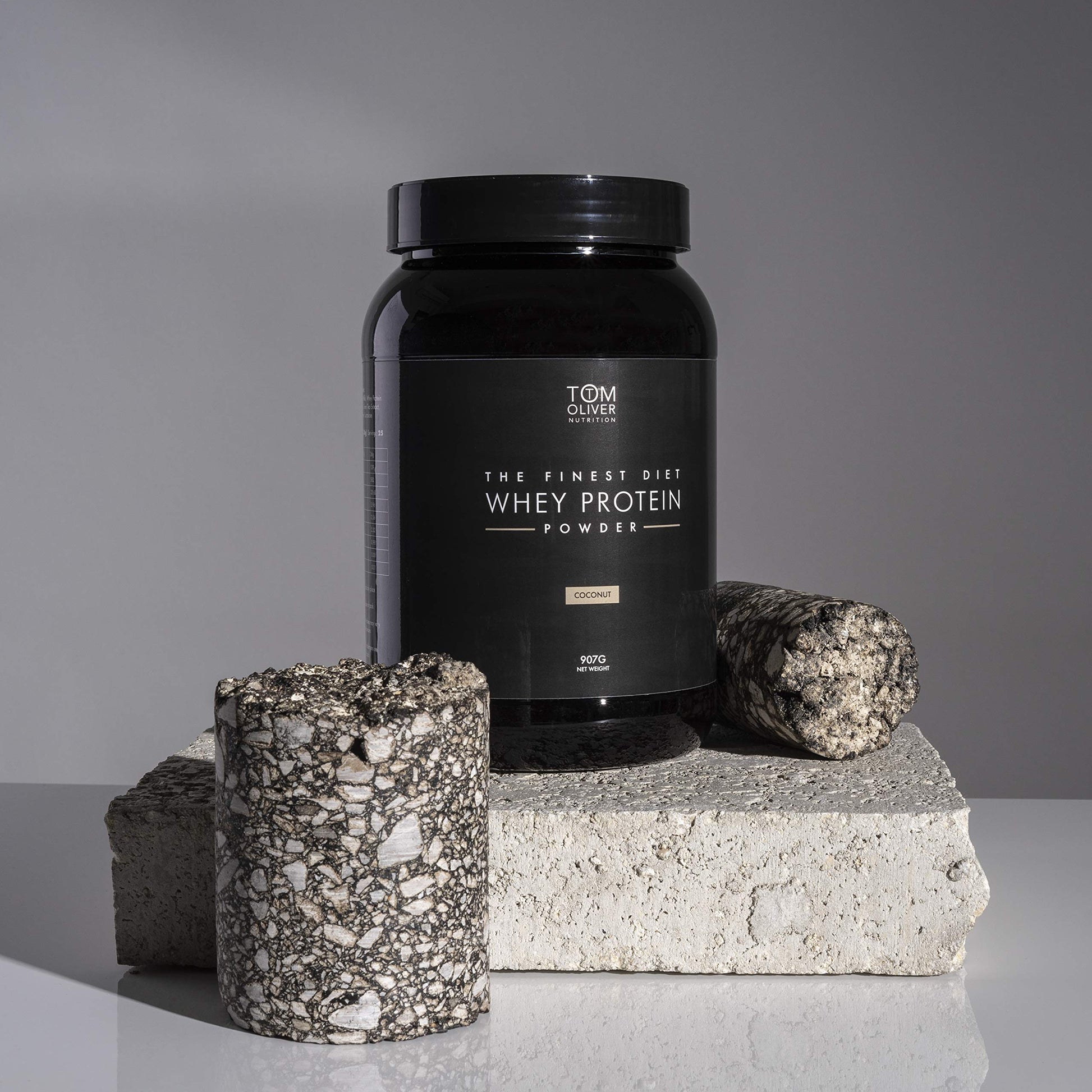 Tom Oliver Nutrition The Diet Protein - Diet Whey Protein Powder 907g - Weight Control Shake for Men & Women Tom Oliver NutritionAu supplements