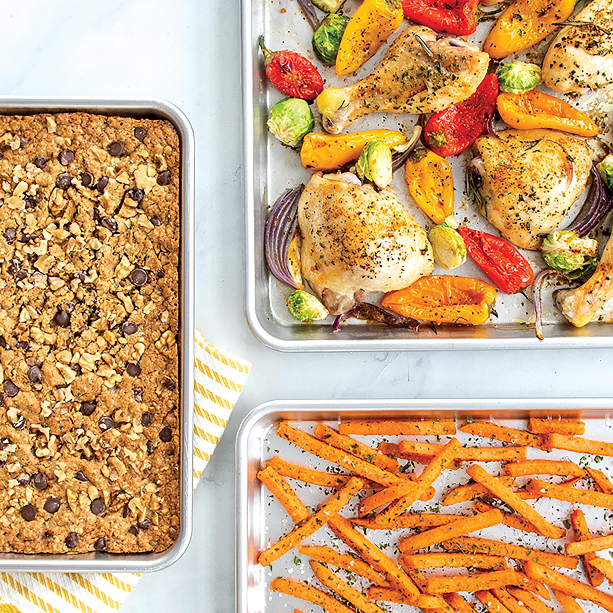 Nordic Ware Naturals 3 Piece Set - USA Made Aluminum Commercial Quality Sheet Pan for Baking or Roasting, Encapsulated Galvanized Steel Rim Prevents Warping; Half Sheet, Jelly Roll and Quarter Sheet Nordic WareAu supplements