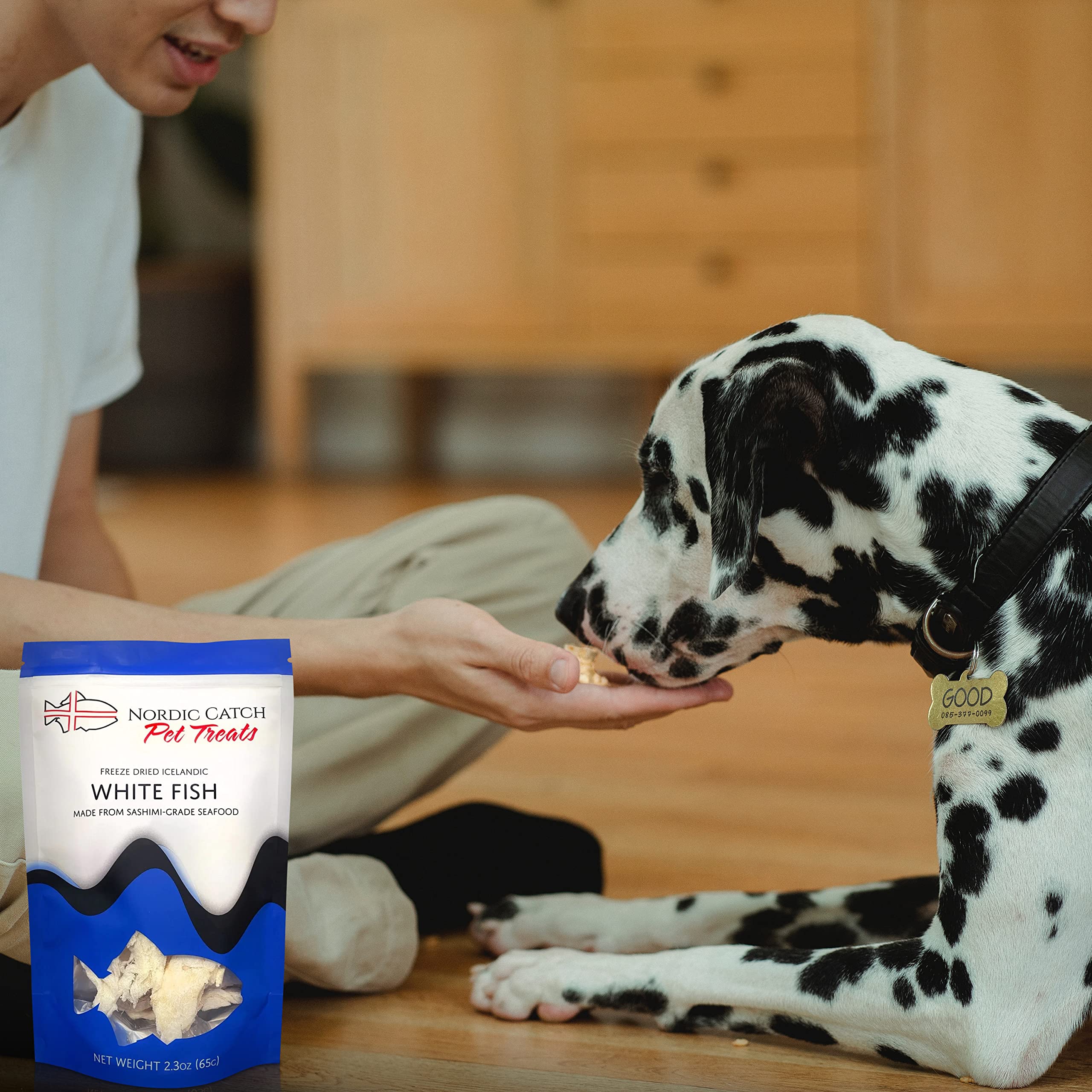 Nordic Catch Freeze Dried Fish Pet Treats from Iceland - Pure, All Natural Seafood Snacks for Dogs, Cats and Other Pets - Human Safe Ingredients, Made from Sashimi Grade Seafood - White Fish Nordic CatchAu supplements